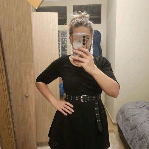 Iso dress black, short, wide, like new