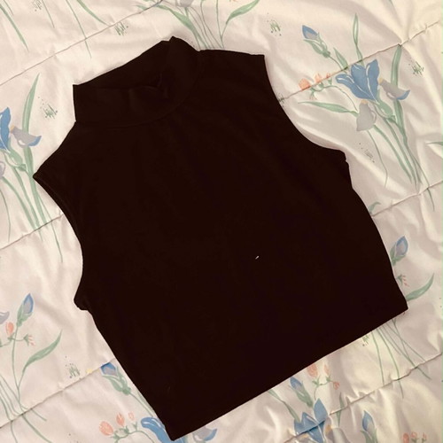 Shein black sleeveless summer top, size M