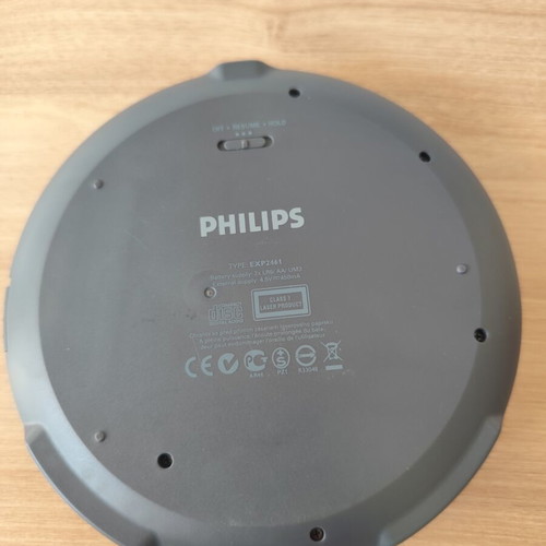 Philips EXP2461 portable CD and MP3-CD player like new