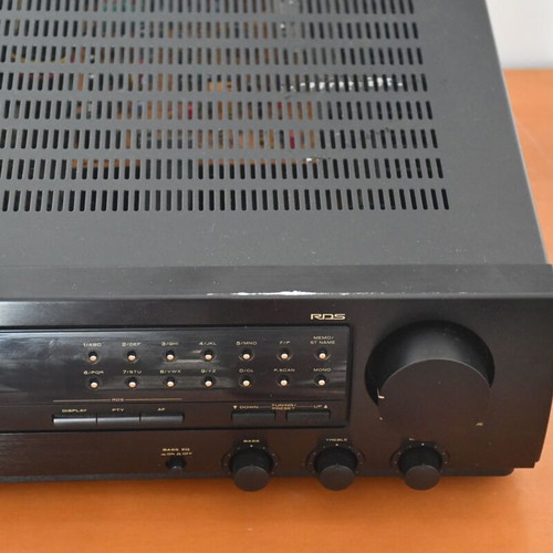 Marantz SR-65 stereo receiver used, phono input, 2x55W