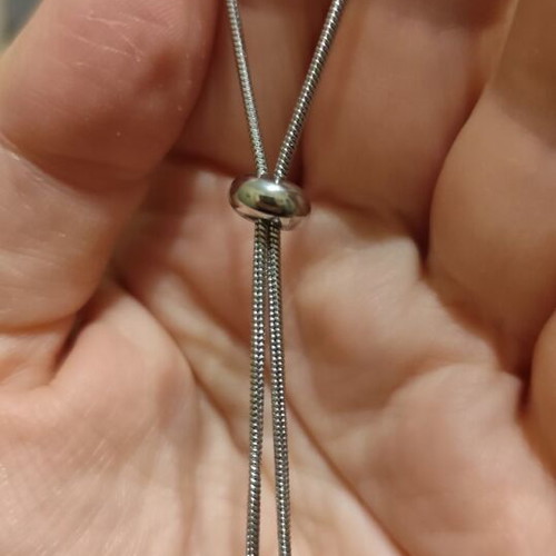 Silver stainless steel necklace new with adjustable length