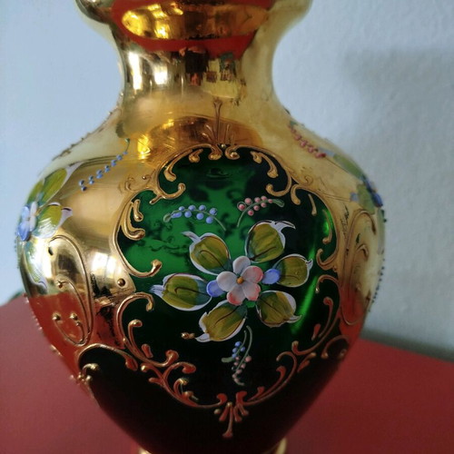 Murano vase emerald green with 24k gold leaf overlay like new