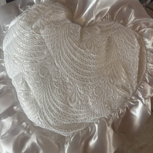 White wedding quilt set satin with lace
