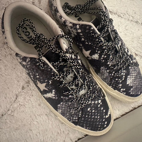 One Star Converse women's shoes used, animal print, size 37