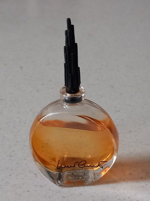 Miniature perfume used
