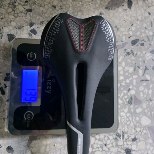 Selle Italia Carbonio saddle like new