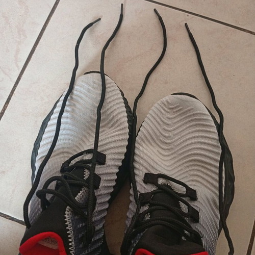 Men's shoes like new, size 40, black and red