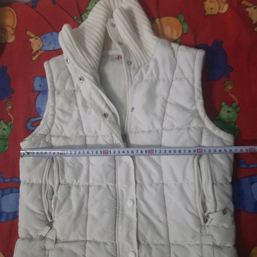 S.Oliver sleeveless vest used, white, with high knitted collar