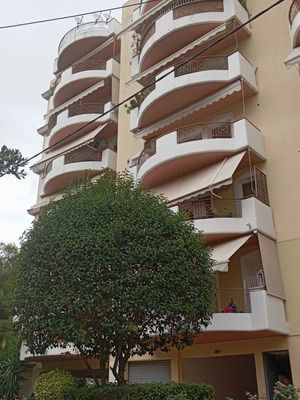 Διαμέρισμα 58 τ.μ. με 2 υπνοδωμάτια, μπαλκόνια και θέση στάθμευσης στην Αχαρνές