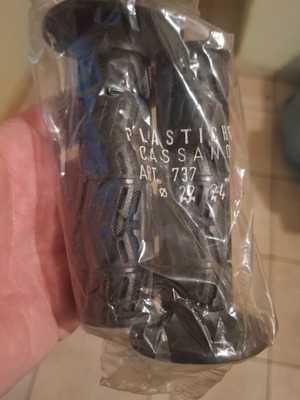 Motorcycle grips new