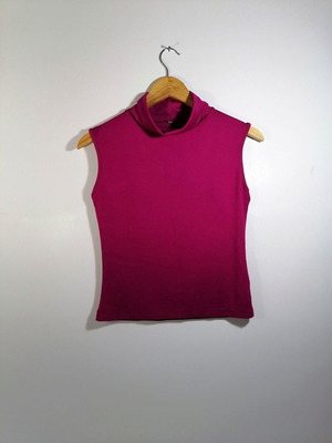 Sleeveless turtleneck used, size L, purple