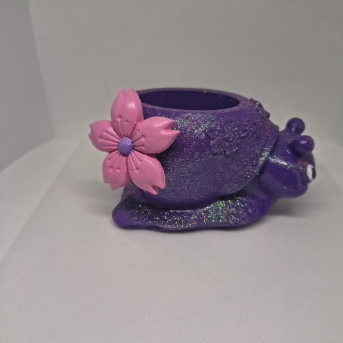 Handmade plaster snail decorative sculpture new