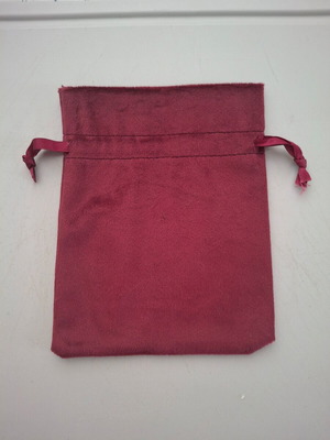 Велурено пликче като ново 13x16