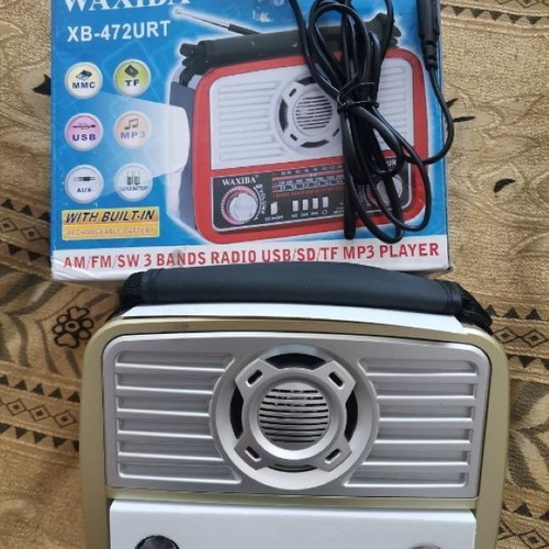 Waxiba XB-1061URT Radio new, portable rechargeable with flashlight and MP3