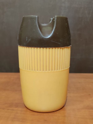 Monoplast vintage frappe shaker 70s, two-tone plastic