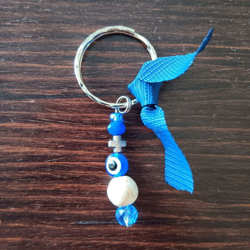 Charm keychain like new