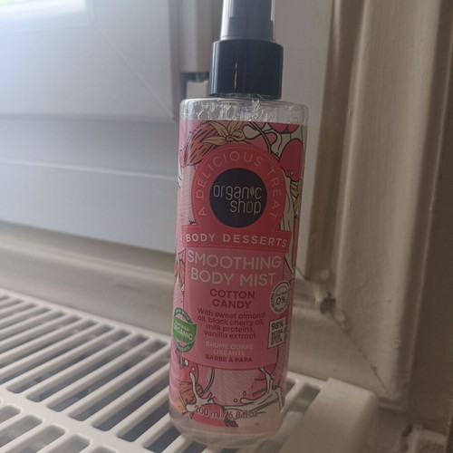 Body Mist Cotton Candy new, soothing vanilla and almond notes