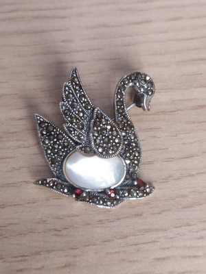 Silver swan brooch 925, vintage