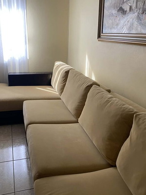 Large corner sofa with chaise longue like new 3.70m