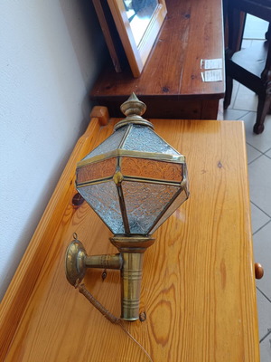 Vintage wall light made of brass used, very good condition