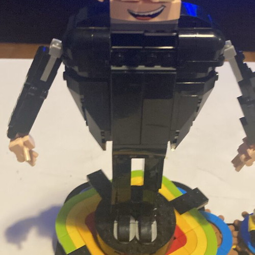 Lego Despicable Me 4 Gru & Minions set like new
