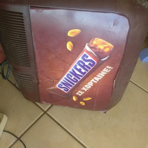 Cool Chocolate refrigerator used for chocolate products