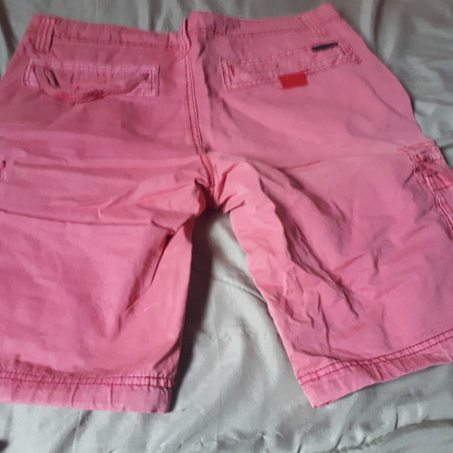Victory men's shorts used, size 36, watermelon color