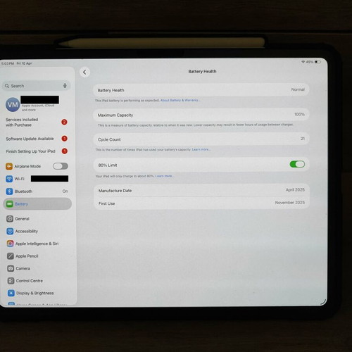 Apple iPad Pro 2024 13 ιντσών 8GB/256GB ασημί σαν καινούργιο, πακέτο με Apple Pencil, θήκη και προστατευτικό οθόνης
