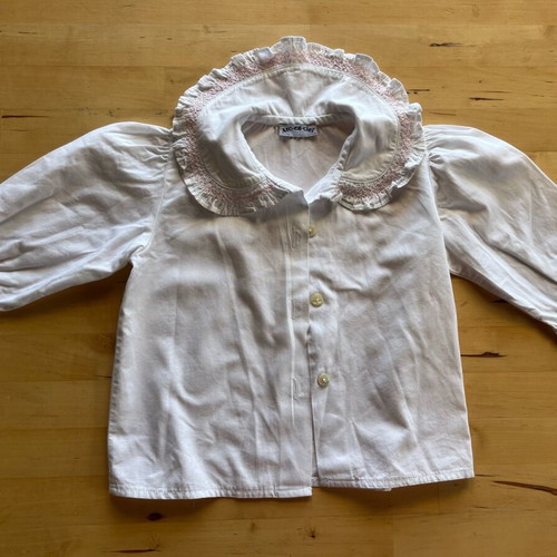 Cotton children's shirt like new 32x28cm