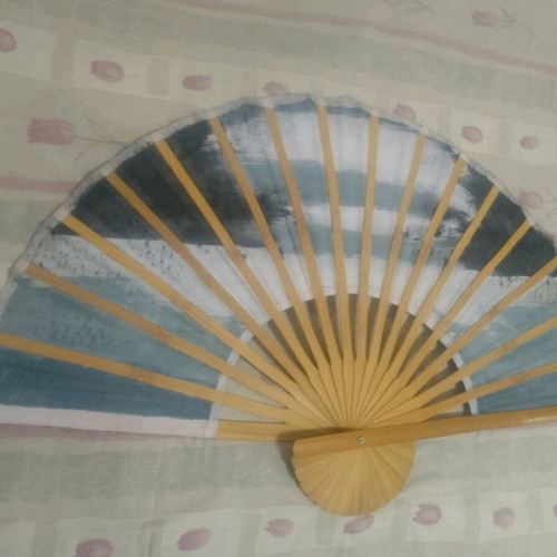 Giant fan used with African jungle design, wooden 100x50 cm