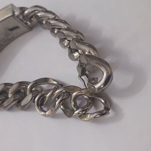 Dior Lip Gloss 001 Ultra Rare Bracelet like new, silver