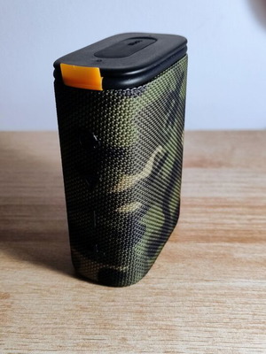 Boompods φορητό ηχείο Bluetooth σε σχέδιο παραλλαγής
