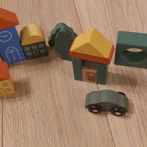 Creative wooden toy The City used for children 3+