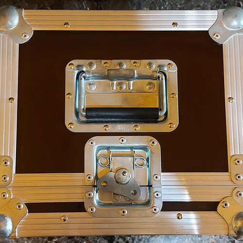 Flight case used for Peavy 5150 II Head 120W, Thon