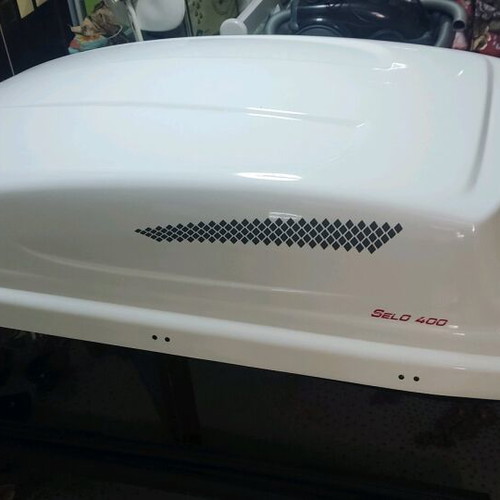 Roof Box 400 Liters like new
