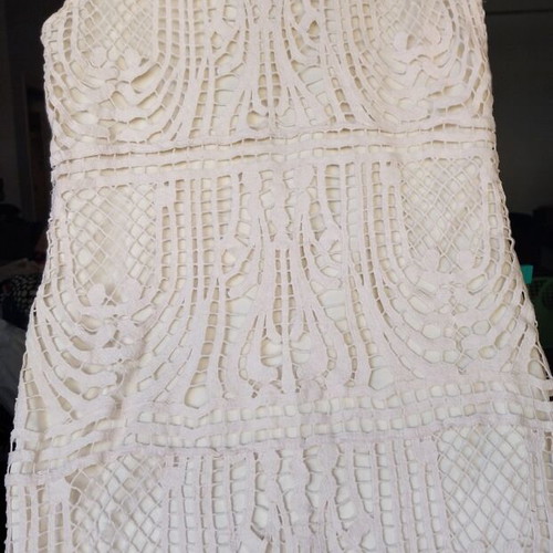 Vintage Love women's dress lace size 4 like new, cream color