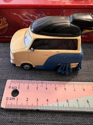 Disney Pixar Deluxe Kingpin Nobunaga 9cm Die Cast Cars 2 Model like new