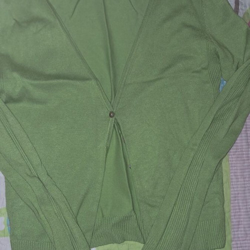 Celestino cardigan like new, soft fabric, size M, green