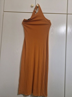 Viscose dress orange like new, size x-small