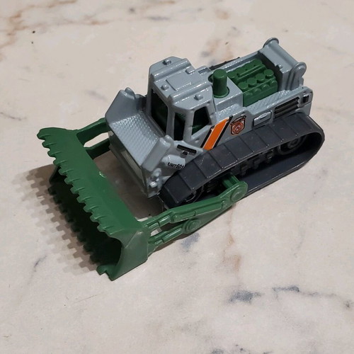 Matchbox 2000 bulldozer like new