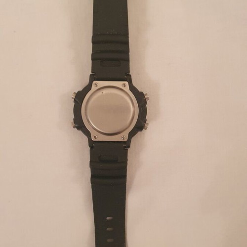 Men's watch used black, battery needed