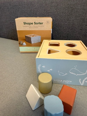 Montessori shape sorter toy Little Dutch like new, Ocean Blue