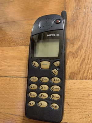 Nokia 5110 mobile phone