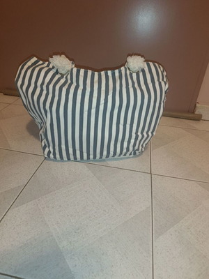 Τσάντα θαλάσσης με μπλε και λευκές ρίγες