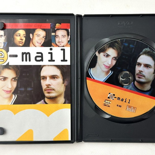 E-mail DVD like new, romantic genre, Greek subtitles