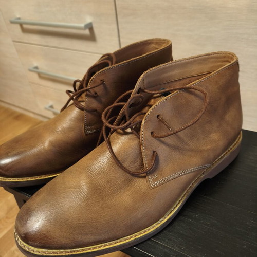 Clarks men's boots brown tan like new, size 44.5