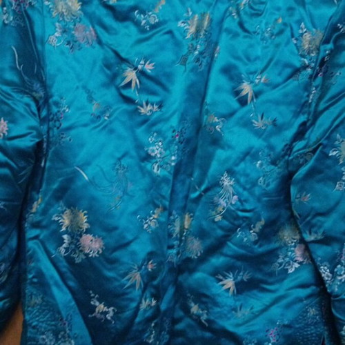 Vintage satin kimono from Hong Kong like new