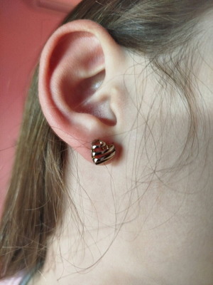 Heart Earrings like new, gold color stainless steel