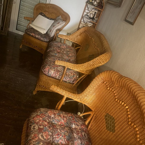 Bamboo outdoor sofa set like new