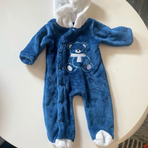 Baby fleece outing romper like new for 2-3 months old